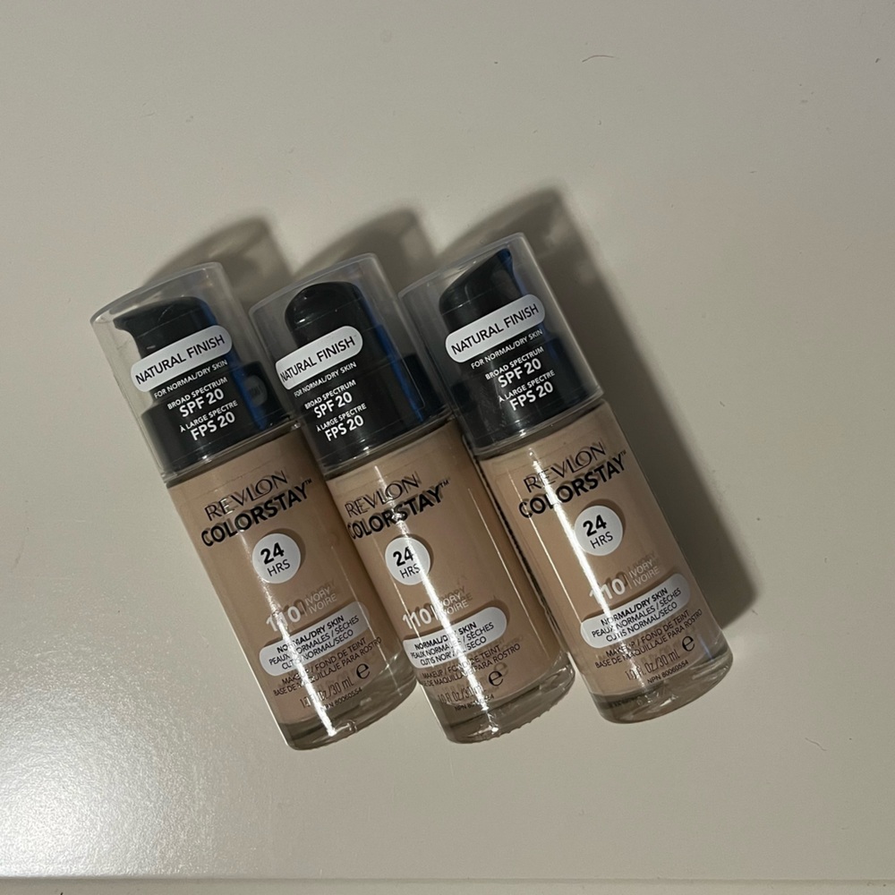 3 Revlon Colorstay Foundation 110 Ivory Natural Finish Normal/Dry Skin New SPF